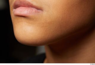  HD Face Skin Delmetrice Bell chin face lips mouth skin pores skin texture 0001.jpg